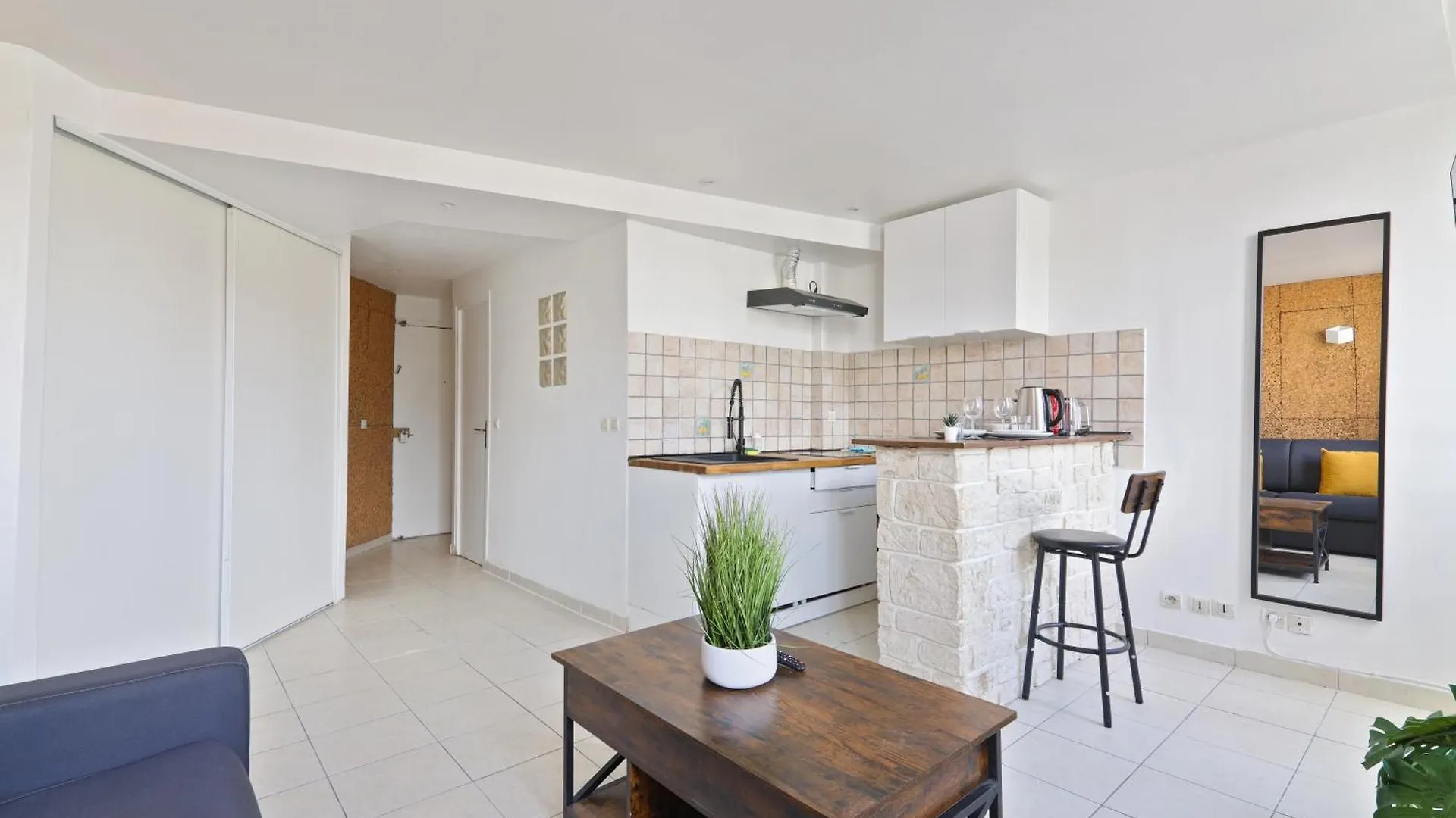 Studio Apartment Quartier Austerlitz Free Netflix Paříž 0*,  Francie
